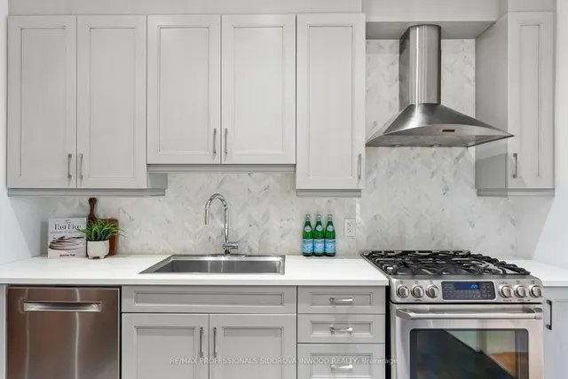 Additional image 14 of 144 Nairn Ave