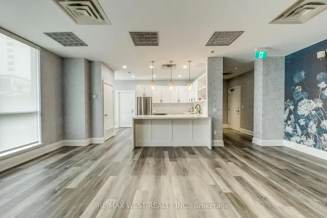 Additional image 29 of 2088 Lawrence Ave Unit 710