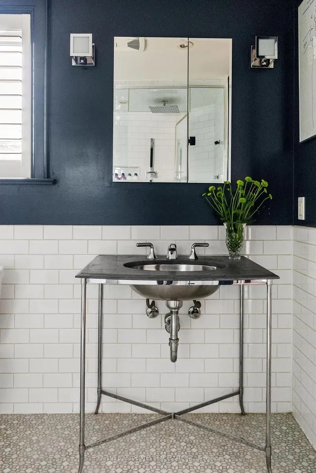 Additional image 33 of 74 Harvard Ave