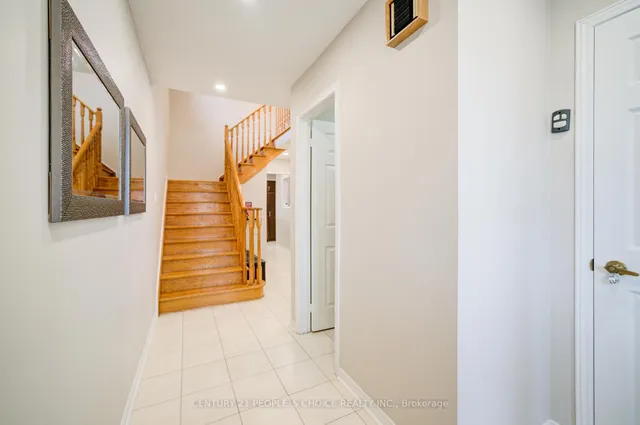 Additional image 7 of 157 Cinrickbar Dr