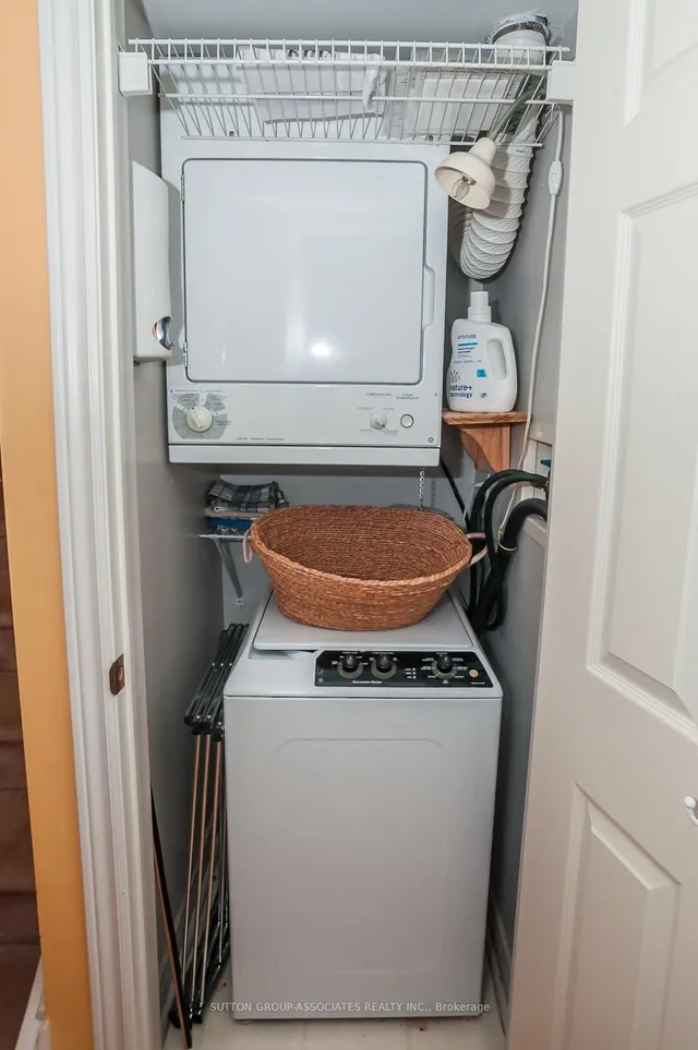 Additional image 19 of 100 Redpath Ave Unit 28