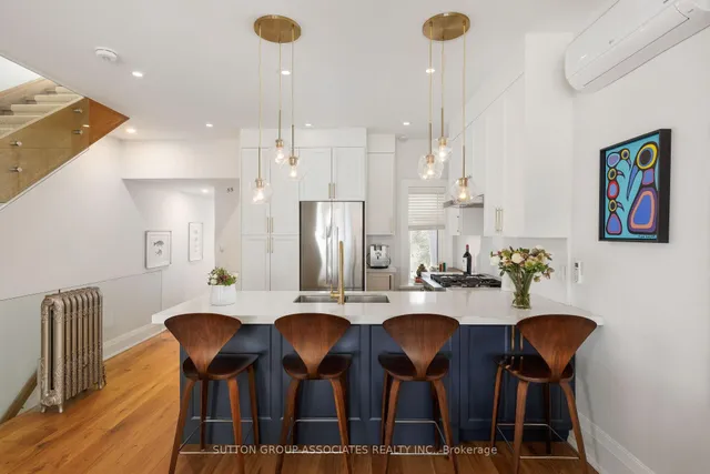 Additional image 11 of 38 Howland Ave