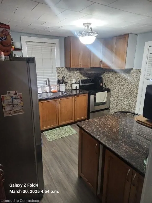 Additional image 3 of 342 Gage Ave