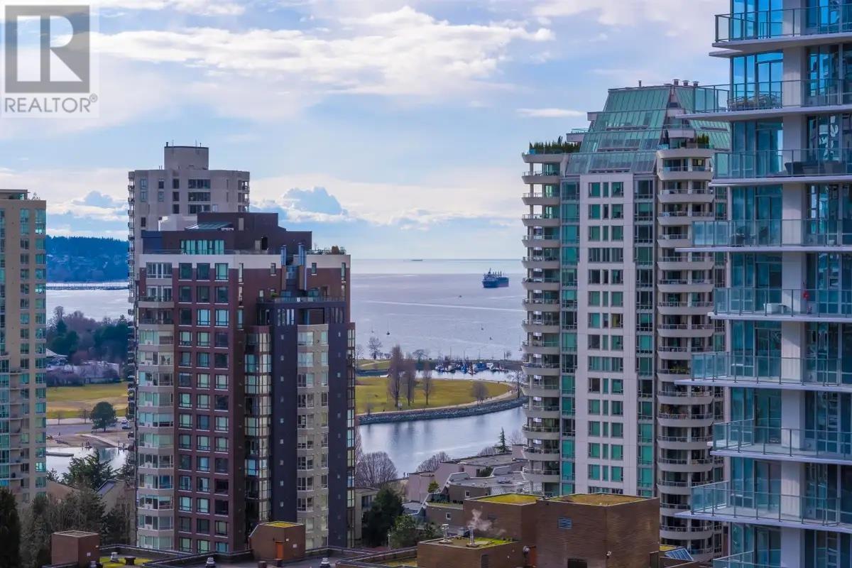 1705 789 DRAKE STREET|Vancouver, British Columbia V6Z2N7