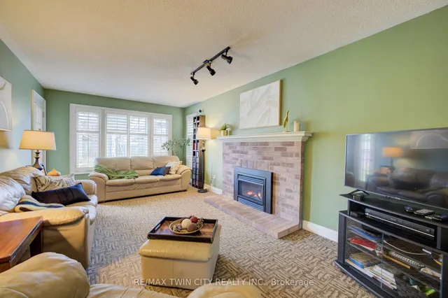 Additional image 8 of 25 Lynnvalley Cres