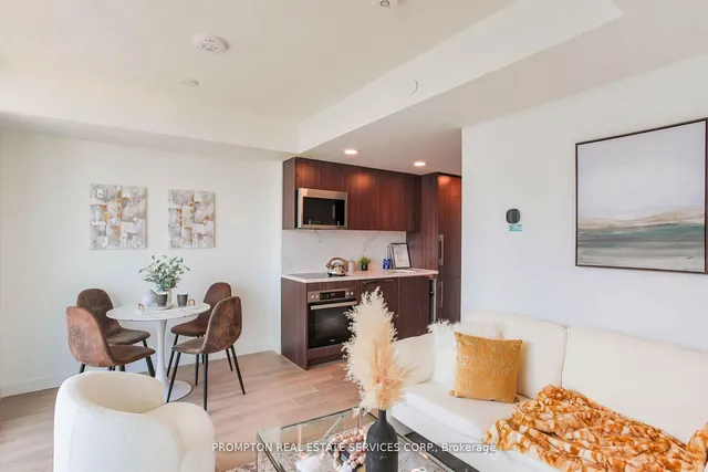 Additional image 4 of 38 Widmer St Unit 3001