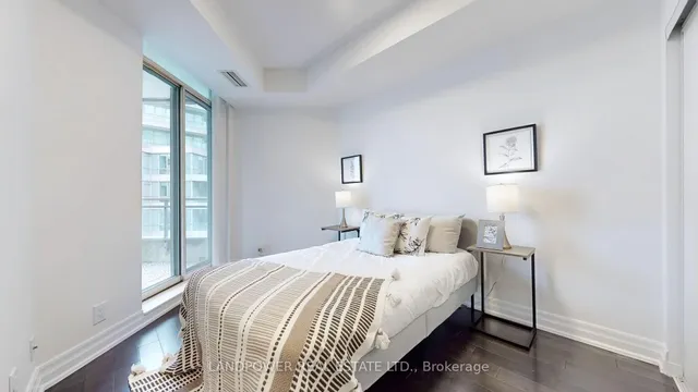 Additional image 10 of 228 Queens Quay Unit 2310