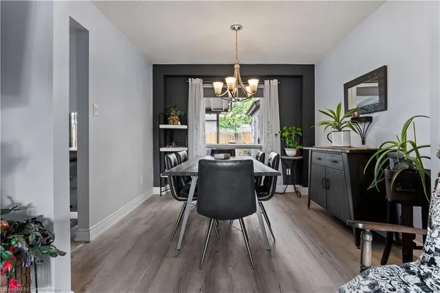 Additional image 8 of 2385 Cotswold Cres