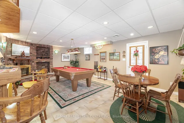 Additional image 36 of 42 Fernbrook Cres