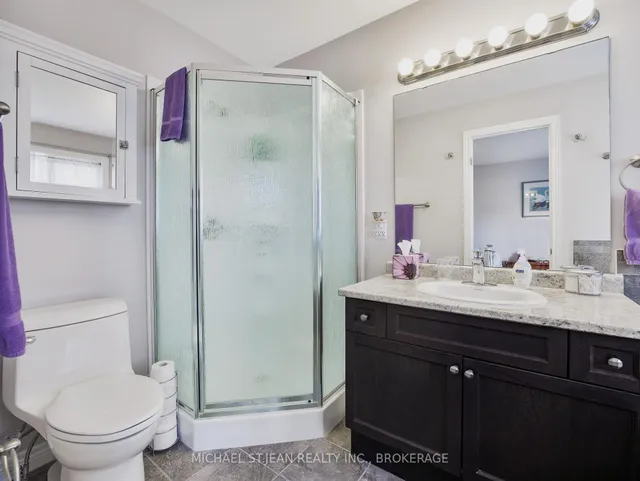 Additional image 31 of 81 Bellagio Ave