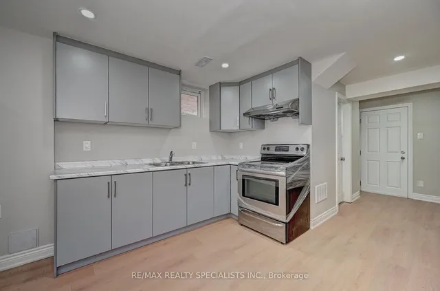 Additional image 29 of 42 Bridleridge St