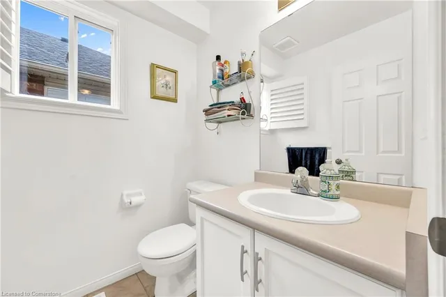 Additional image 14 of 21 Holyoake Dr