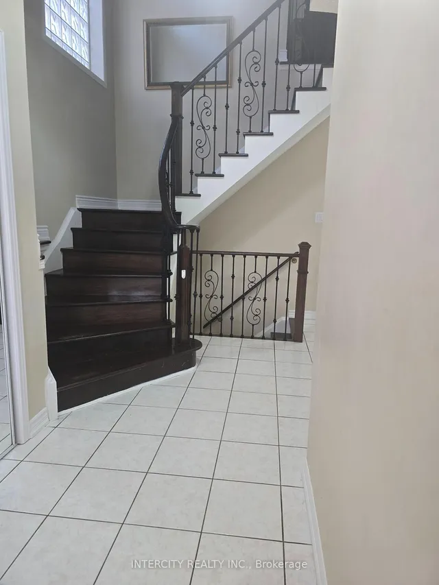 Additional image 3 of 27 ZIA DODDA Cres