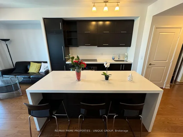 Additional image 9 of 1080 Bay St Unit 3001