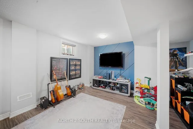 Additional image 29 of 22 Bernadino St