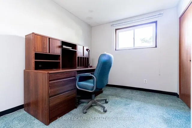 Additional image 36 of 16 Billington Cres