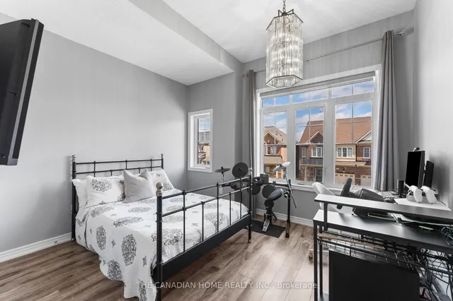 Additional image 16 of 27 Exhibition Cres