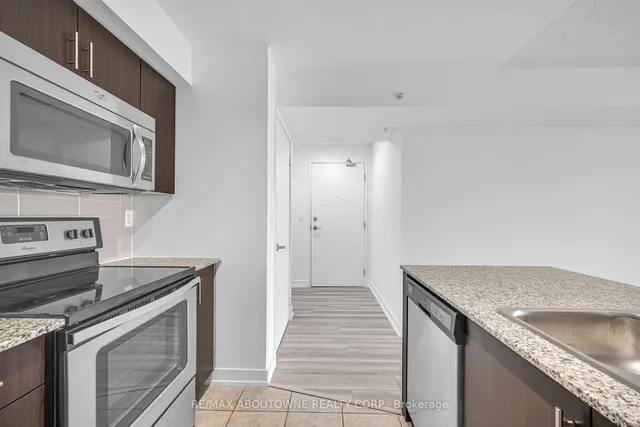 Additional image 25 of 1410 Dupont St Unit 1105