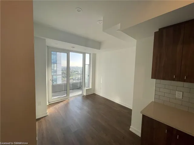 Additional image 16 of 5 Wellington St Unit 1704