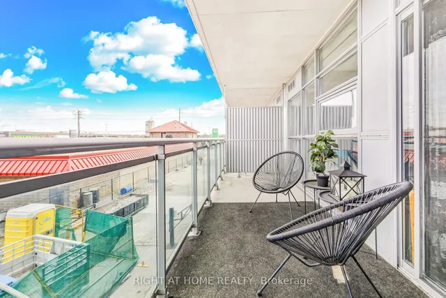 Additional image 13 of 2464 Weston Rd Unit 201