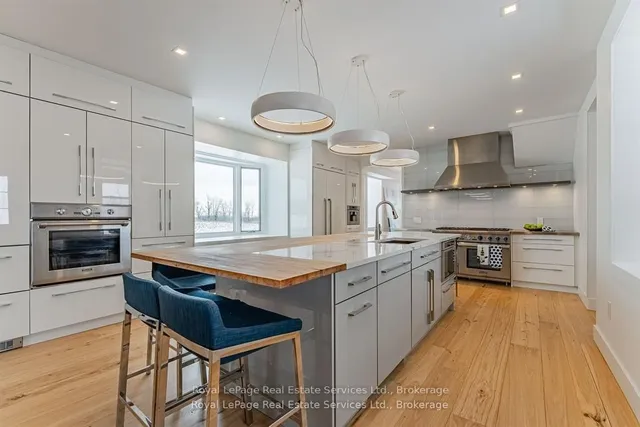 Additional image 10 of 1748 Centre Rd