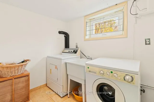 Additional image 23 of 35 Kirkland Blvd