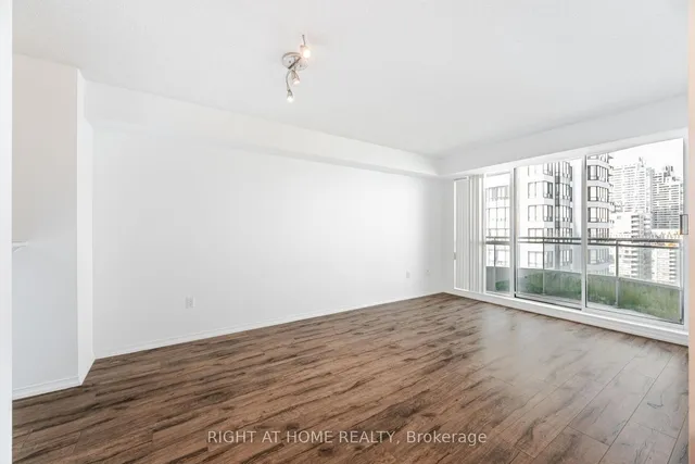 Additional image 9 of 8 Pemberton Ave Unit LPH09