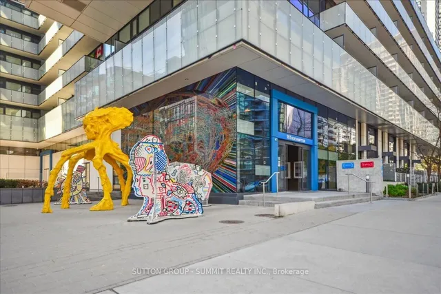 Additional image 13 of 161 Roehampton Ave Unit 1010