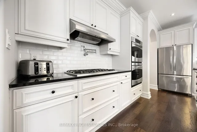 Additional image 14 of 401 Coombs Crt