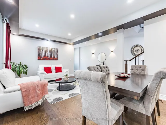 Additional image 12 of 12 Northface Cres