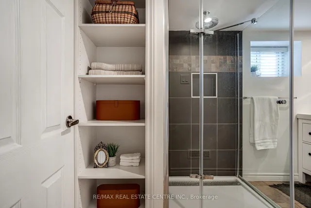 Additional image 33 of 151 Corman Ave