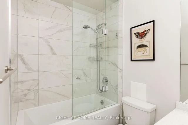 Additional image 25 of 460 Adelaide St Unit PH 216