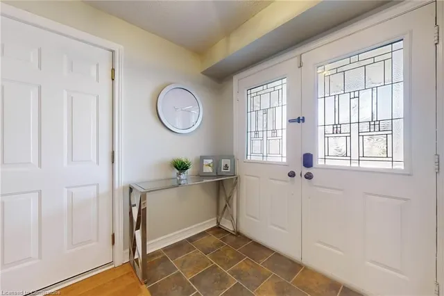 Additional image 4 of 7119 Fayette Cir