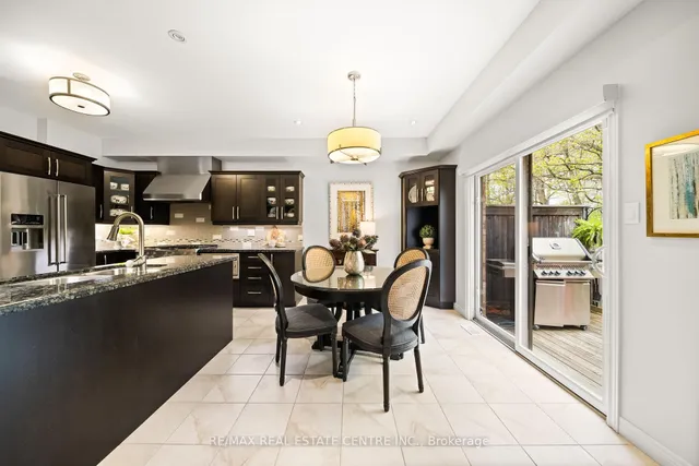 Additional image 15 of 441 Stonehenge Dr Unit 17