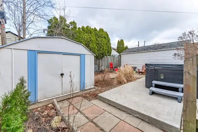 Additional image 30 of 60 Cameron Ave