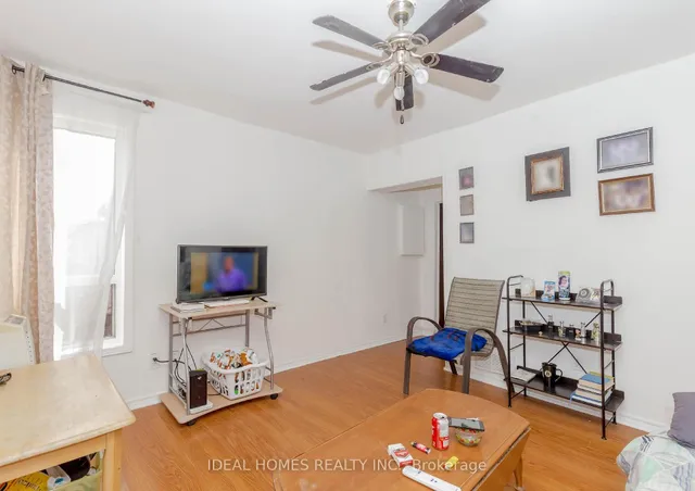 Additional image 19 of 184 Queen St