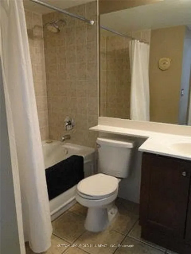 Additional image 16 of 2119 Lakeshore Blvd Unit GR07