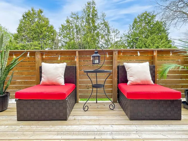 Additional image 23 of 77 Leroy Ave