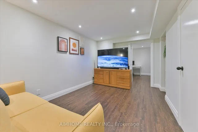 Additional image 34 of 1474 Prince John Circ