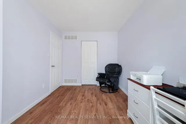 Additional image 19 of 85 Salisbury Circ