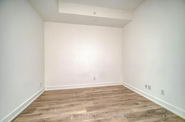 Additional image 25 of 180 Fairview Mall Dr Unit 1808
