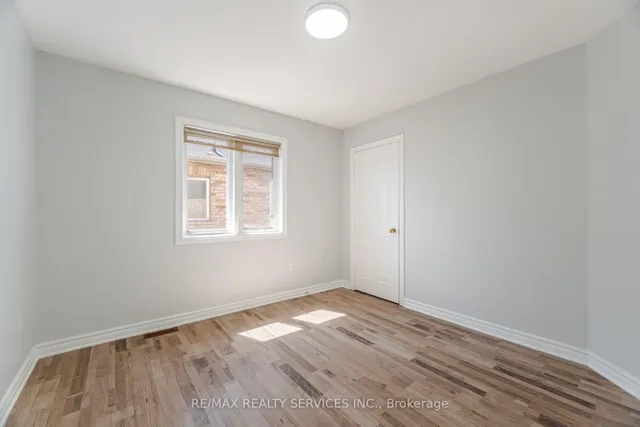 Additional image 28 of 69 Harbourtown Cres