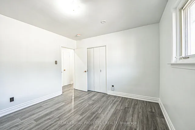 Additional image 24 of 14 Shoreview Dr