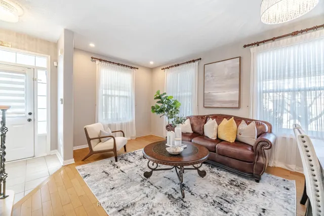 Additional image 39 of 643 Hamilton Cres