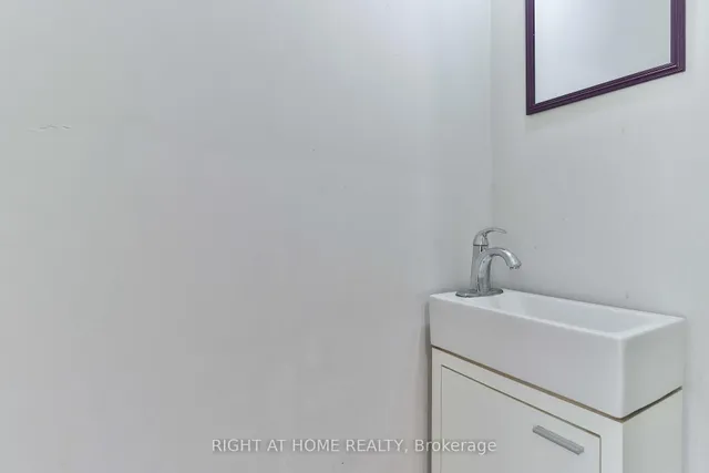 Additional image 26 of 14 Midden Cres