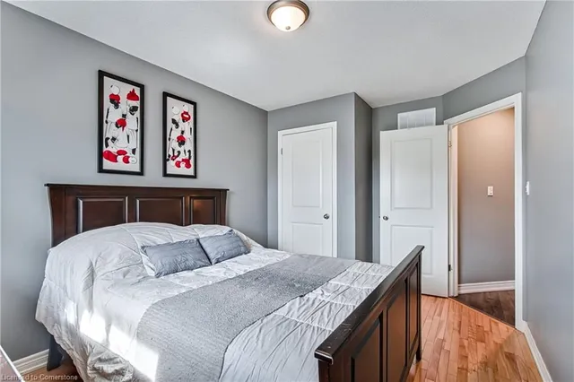 Additional image 22 of 27 Surrey Dr