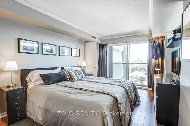 Additional image 8 of 1040 The Queensway St Unit 409