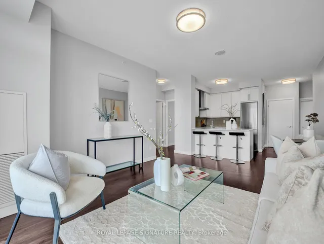 Additional image 5 of 2081 Fairview St Unit 610