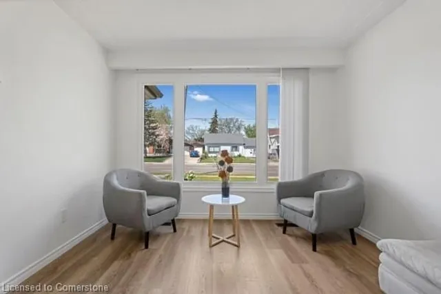 Additional image 7 of 879 Upper Sherman Ave