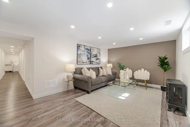 Additional image 36 of 86 Crendon Dr